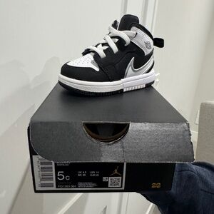 Jordan Kids Black and White Sneakers